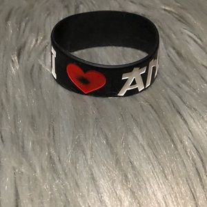 I heart anime rubber bracelet